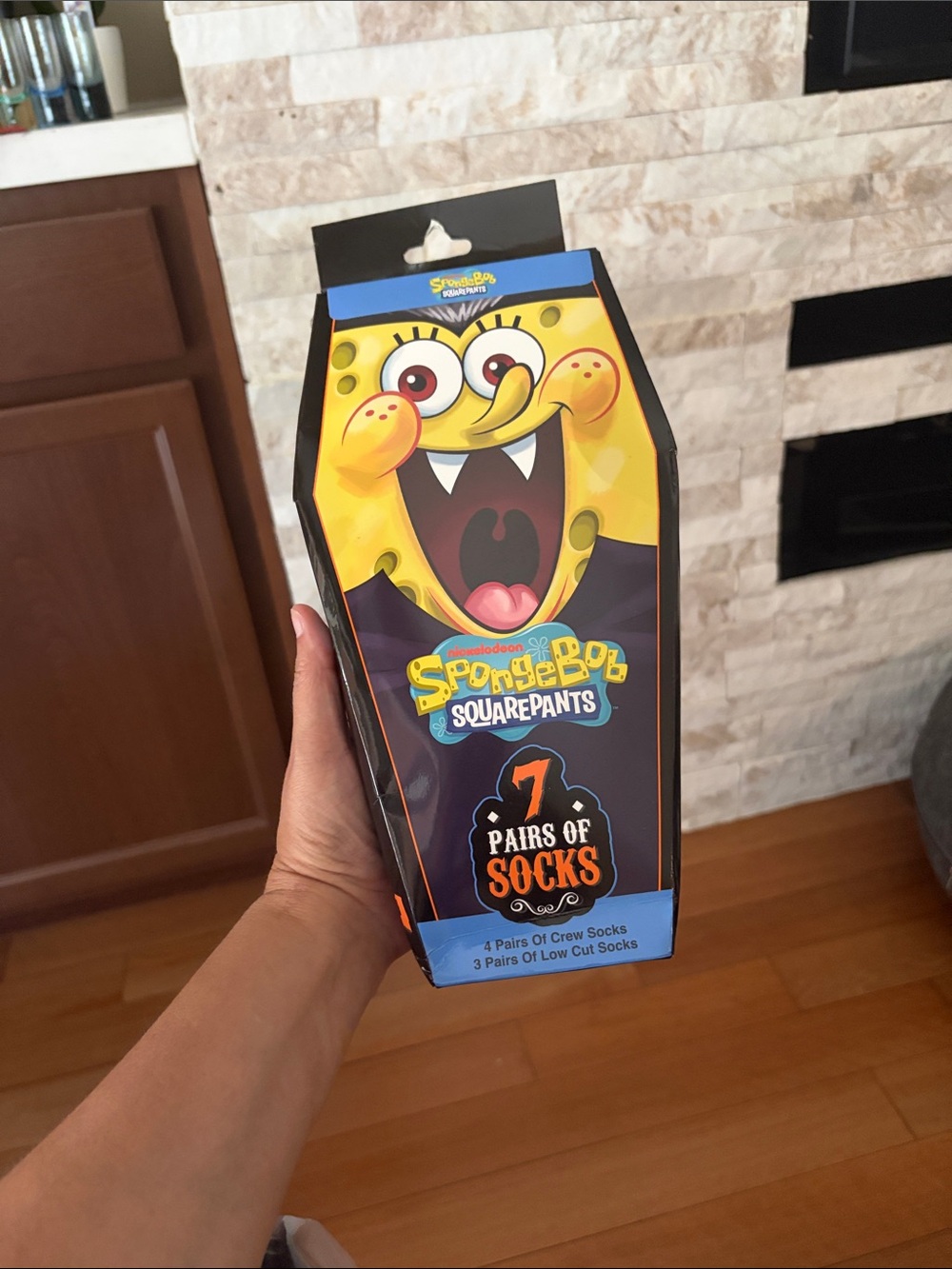 NWT SpongeBob SquarePants Halloween Coffin Socks Gift Pack 7 Pairs Crew/Low Cut